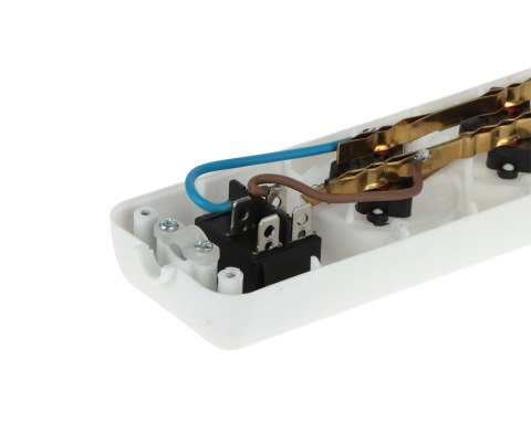 LISTWA ZASILAJĄCA GN-470WS (4 GNIAZDA) BLOW