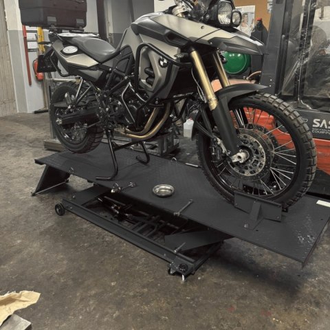 Podnośnik motocyklowy platforma podnośnik hydrauliczny 464 kg stabilny