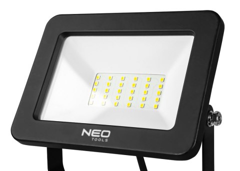 Reflektor 50W SMD LED 4250 lm 230V przenośny Reflektor 50W SMD LED 4250 lm 230V przenośny