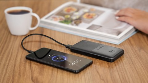 PowerBank Kruger&Matz 10000 mAh Li-pol z funkcją QC oraz PD PowerBank Kruger&Matz 10000 mAh Li-pol z funkcją QC oraz PD