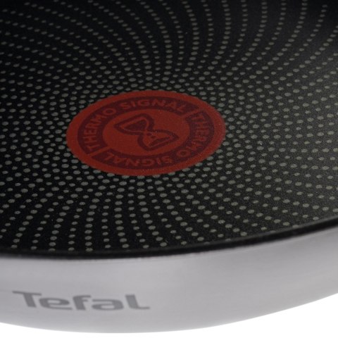 Patelnia TEFAL Intuition 24 cm B8170444 Patelnia TEFAL Intuition 24 cm B8170444