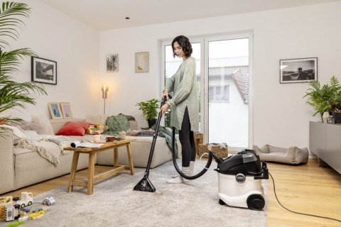 Odkurzacz piorący KARCHER SE 5 - 1.081-230.0 (WYPRZEDAŻ) Odkurzacz piorący KARCHER SE 5 - 1.081-230.0 (WYPRZEDAŻ)