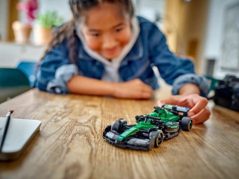 LEGO Speed Champions 77245 Aston Martin Aramco AMR24
