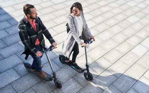 Hulajnoga elektryczna Motus Scooty 10" 2023 Hulajnoga elektryczna Motus Scooty 10" 2023