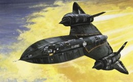 Italeri sr-71 blackbird with drone
