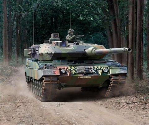 Model plastikowy leopard 2a6/a6nl Model plastikowy leopard 2a6/a6nl