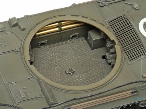 Model plastikowy amerykański niszczyciel czołgów m18 hellcat Model plastikowy amerykański niszczyciel czołgów m18 hellcat
