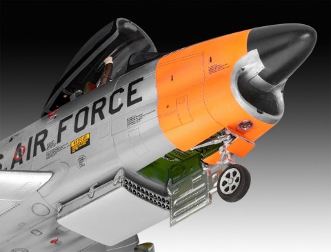 Model plastikowy samolot f-86d dog sabre 1/48 Model plastikowy samolot f-86d dog sabre 1/48