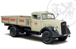 Model plastikowy opel blitz classic truck 1/24