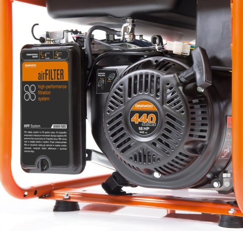 ZESTAW AGREGAT PRĄDOTWÓRCZY DAEWOO GDA 8500E 7.5kW + 2x GENERATOR OIL SAE 10W-30 DWO 600 ZESTAW AGREGAT PRĄDOTWÓRCZY DAEWOO GDA 8500E 7.5kW + 2x GENERATOR OIL SAE 10W-30 DWO 600