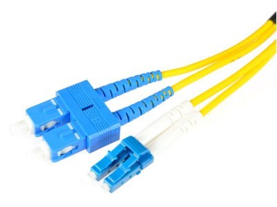 PATCHCORD ŚWIATŁOWODOWY SM SC/UPC-LC/UPC DUPLEX 1m PATCHCORD ŚWIATŁOWODOWY SM SC/UPC-LC/UPC DUPLEX 1m
