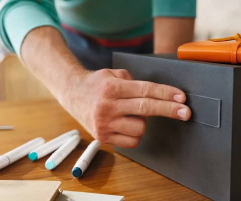 DWUSTRONNA TAŚMA MONTAŻOWA UNIVERSAL-TAPE/NANOPOWER/3X30 TESA DWUSTRONNA TAŚMA MONTAŻOWA UNIVERSAL-TAPE/NANOPOWER/3X30 TESA