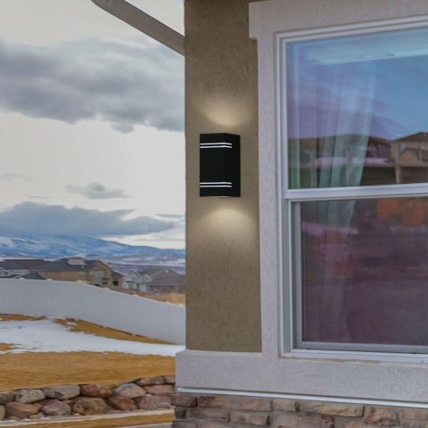 Kinkiet ogrodowy V-TAC kwadrat czarny GU10 góra dół IP44 VT-7662 3 lata gwarancji