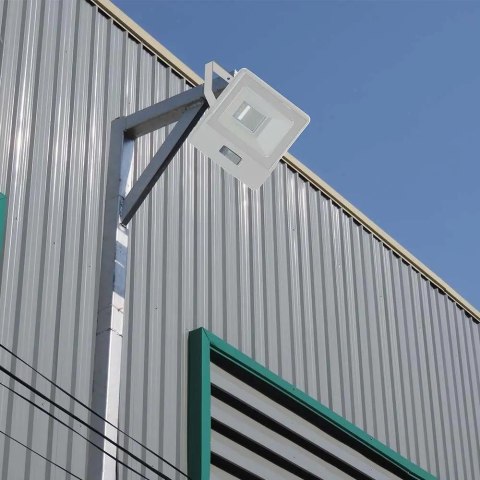 Projektor LED V-TAC 20W SAMSUNG CHIP czujnik ruchu biały Z mufą VT-128S 6500K 1510lm 5 lat gwarancji