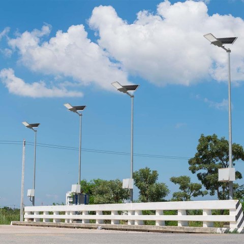 Naświetlacz Oprawa Uliczna LED Solarna V-TAC BRIDGELUX CHIP IP65 Pilot LiFePO4 Panel 40W VT-15111ST 4000K 2500lm